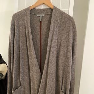 Fabulous women's heather brown THEONNE sweater